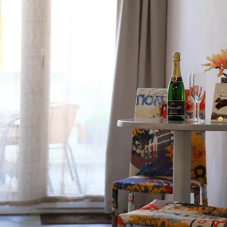 Aparthotel Republic Square Loft