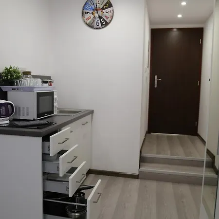 Republic Square Loft * Prága