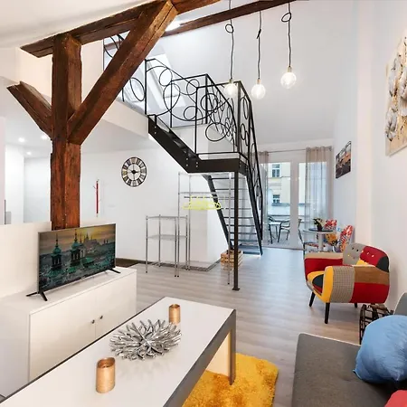 Apartmanhotel Republic Square Loft Prága