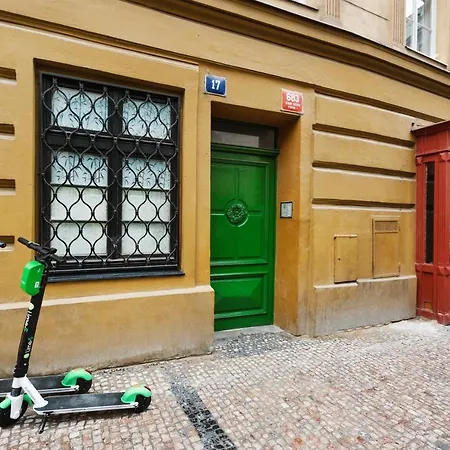 Republic Square Loft Apartmanhotel