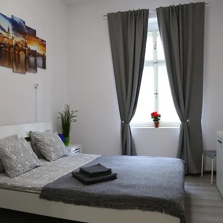 Apartahotel Republic Square Loft