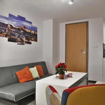 Republic Square Loft Praga